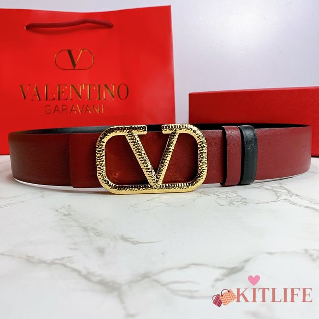 Kitlife Valentino Belt Reversible V Logo Signature Belt In Grainy Calfskin Burgundy/Black – 4 cm - 1