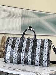 Kitlife Louis Vuitton Keepall Silver Stripe Heart (with shoulder strap) - M40567 - 50 x 29 x 22 cm - 3