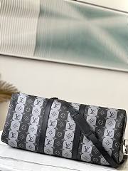 Kitlife Louis Vuitton Keepall Monogram Silver Stripe Grey/Black (with shoulder strap) - M40567 - 50 x 29 x 22 cm - 6