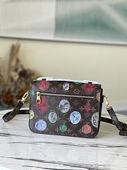 Kitlife Louis Vuitton Pochette Métis Colorful Cameo Prints - M59257 – 25 x 19 x 7 cm - 2