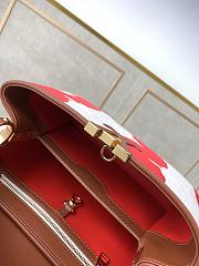 Kitlife Louis Vuitton Capucines Embroidered Red Gold Buckle - 57651 - 27.0x 18.0 x 9.0 cm - 2
