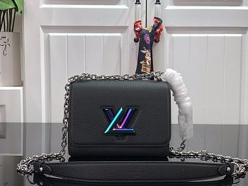 Kitlife Louis Vuitton Twist Multi Color Logo Black - M58566 - 18 x 13 x 8 cm