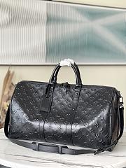 Kitlife Louis Vuitton Keepall Keepall Bandoulière 50 Travel Bag Black Embossed classic Monogram - M57963  - 50 x 29 x 22 cm - 1