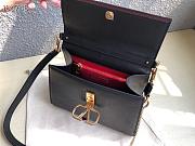 Kitlife Valentino Garavani VSling Handbag Black - 30 x 21 x 14 cm - 5