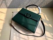 Kitlife Valentino Garavani VSling Handbag Green - 30 x 21 x 14 cm - 1