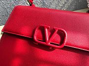 Kitlife Valentino Garavani VSling Handbag Red - 30 x 21 x 14 cm - 5