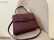 Kitlife Valentino Garavani VSling Handbag Burgundy - 30 x 21 x 14 cm - 5