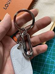 Kitlife Louis Vuitton Key Holder Military Tab White - M67778  - 6