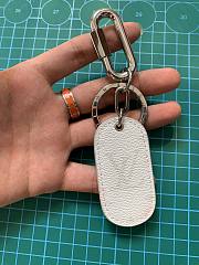 Kitlife Louis Vuitton Key Holder Military Tab White - M67778  - 3