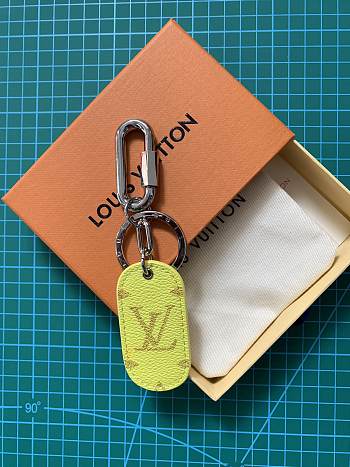 Kitlife Louis Vuitton Key Holder Military Tab Neon - M67778 