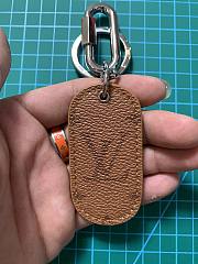 Kitlife Louis Vuitton Key Holder Military Tab Brown - M67778  - 4