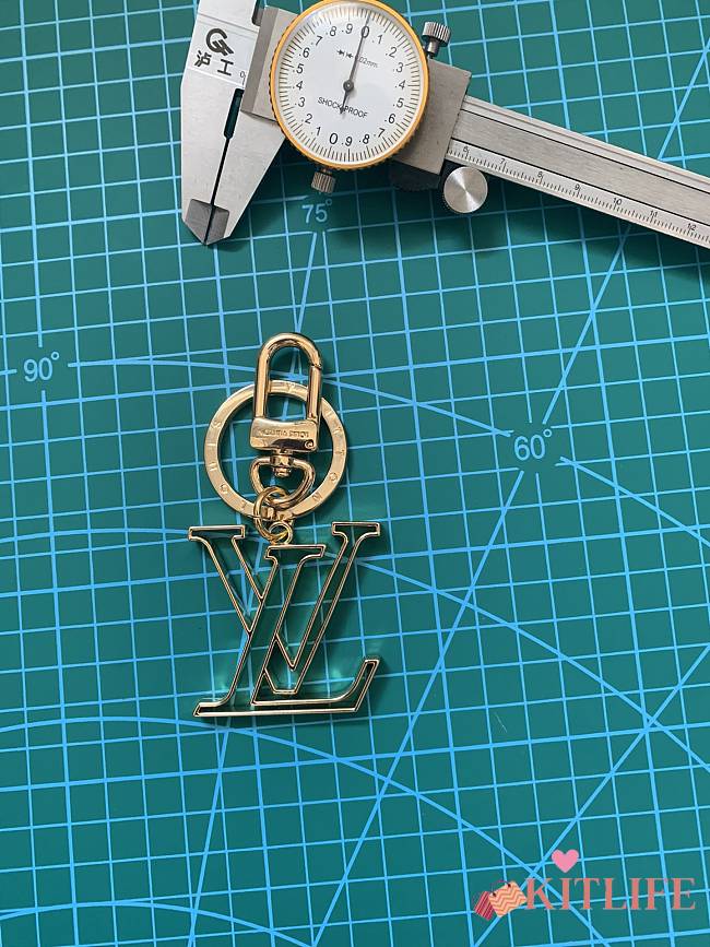 Kitlife Louis Vuitton Key Holder and Bag Charm LV Monogram Millionaires - 1