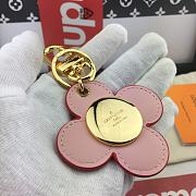Kitlife Louis Vuitton Key Holder and Bag Charm Small Sun Flower - M67299 - 5