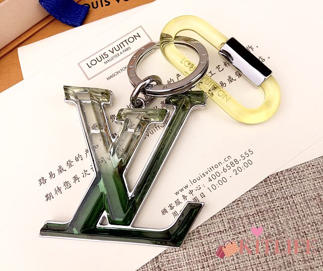 Kitlife Louis Vuitton Key Holder and Bag Charm Plexi Gradient Green/Yellow - 1