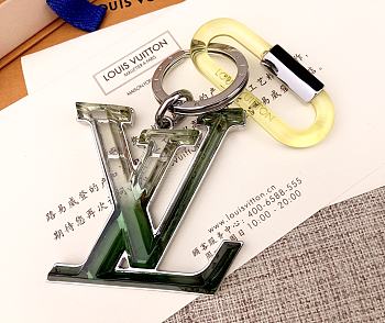 Kitlife Louis Vuitton Key Holder and Bag Charm Plexi Gradient Green/Yellow