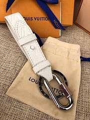 Kitlife Louis Vuitton Key Holder and Bag Charm Harness Dragonne White - MP2293 - 1