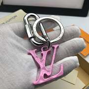 Kitlife Louis Vuitton Key Holder and Bag Charm L-shaped buckle Pink - MP2364 - 1