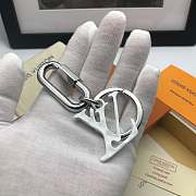 Kitlife Louis Vuitton Key Holder and Bag Charm L-shaped buckle White - MP2364 - 1