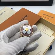 Kitlife Louis Vuitton Key Holder and Bag Charm Sans Blooming Flower Chain - M68460 - 6