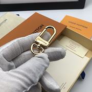 Kitlife Louis Vuitton Key Holder and Bag Charm Sans Blooming Flower Chain - M68460 - 5