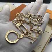 Kitlife Louis Vuitton Key Holder and Bag Charm Flower Finesse Chain - M68998 - 4