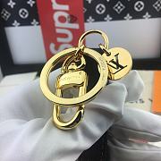 Kitlife Louis Vuitton Key Holder and Bag Charm Sans Ligne Esthetique Damier Brown Grid With Silver Large Spot - M61950 - 4