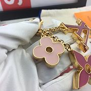 Kitlife Louis Vuitton Key Holder and Bag Charm Fleur De MNG Do Rose Red – M67119 - 5