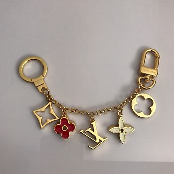 Kitlife Louis Vuitton Key Holder and Bag Charm Fleur De Monogram Chain Red – M65111