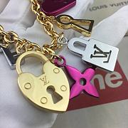 Kitlife Louis Vuitton Key Holder and Bag Charm Love Lock Heart And Key Chains – M67437 - 6