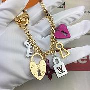 Kitlife Louis Vuitton Key Holder and Bag Charm Love Lock Heart And Key Chains – M67437 - 3