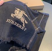 Kitlife Burberry Scarf Classic Warhorse Embroidered Logo With Small Plaid Navy Blue – 80x200cm - 2