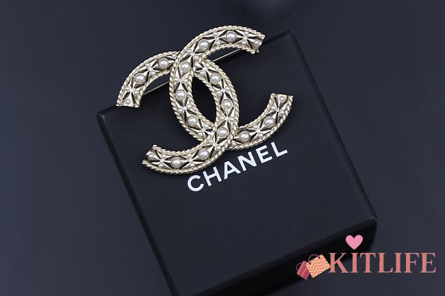 Kitlife Chanel Brooch Pearl Swarovski Crystal  - 1