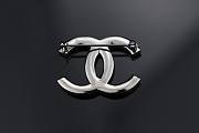 Kitlife Chanel Pearl Spacer Diamond Brooch  - 5