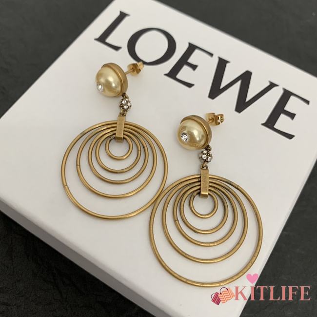 Kitlife Loewe Anagram Round Silk Beads Carved Diamond  Earrings - 1