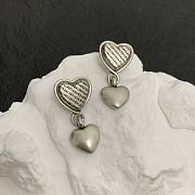 Kitlife Balenciaga Heart Earrings - 5