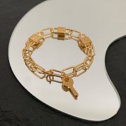 Kitlife Bottega Veneta Gold Lock and Key Chain Bracelet  - 4