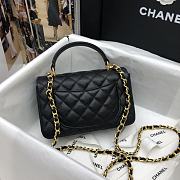 Kitlife Chanel Classic Black Embossed Calfskin Hand-held Wrists  – 20x14x7 cm - 5