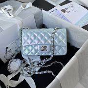 Kitlife Chanel Iridescent Flap Bag Pearlescent Light Blue  – 20cm - 1