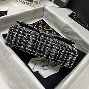 Kitlife Chanel Embroidered Tweed Classic Flap Bag Black/White – 25.5 cm - 5