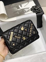 Kitlife Chanel WOC Letters and Bagde Imported Cowhide Black – 19.5 cm - 6