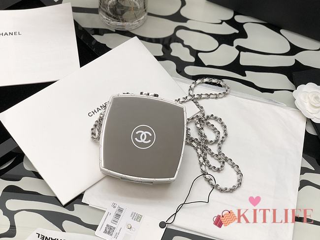 Kitlife Chanel Mirror Box Bag White – 12.7x12.7x7.6cm - 1
