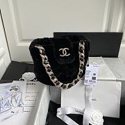 Kitlife Chanel Diamond Wool Fur Bucket Bag Black – AS2257 – 16x18x12cm - 1