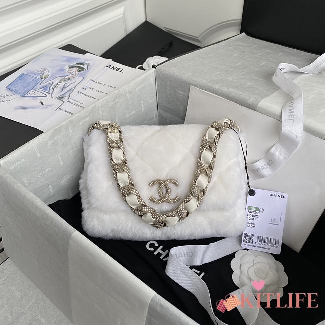Kitlife Chanel Diamond Wool Fur Flap Bag White – AS2240 – 1.5x21.5x6.5 cm - 1