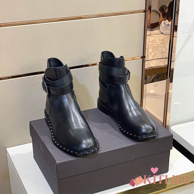 Kitlife Givenchy Smooth Calfskin Boots With Crisscross Band Black | Size 38 – 44 (Size 45 Customized) - 1