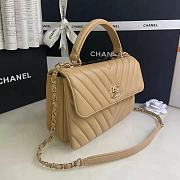 Kitlife Chanel FLAP BAG WITH TOP HANDLE Chevrons Pattern Lambskin Aged Gold Metal Beige - 25x17x12cm - 4