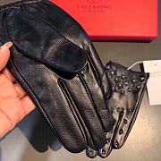 Kitlife Valentino Gloves Garavani Rockstub Sheepskin Leather 01 - 6
