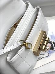 Kitlife Chanel Underarm Bag Small Bag White – 20x12x5 cm - 4