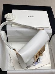 Kitlife Chanel Underarm Bag Small Bag White – 20x12x5 cm - 3