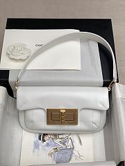 Kitlife Chanel Underarm Bag Medium Bag White – 27x14x5 cm - 1
