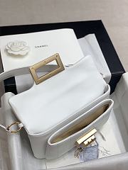Kitlife Chanel Underarm Bag Medium Bag White – 27x14x5 cm - 6